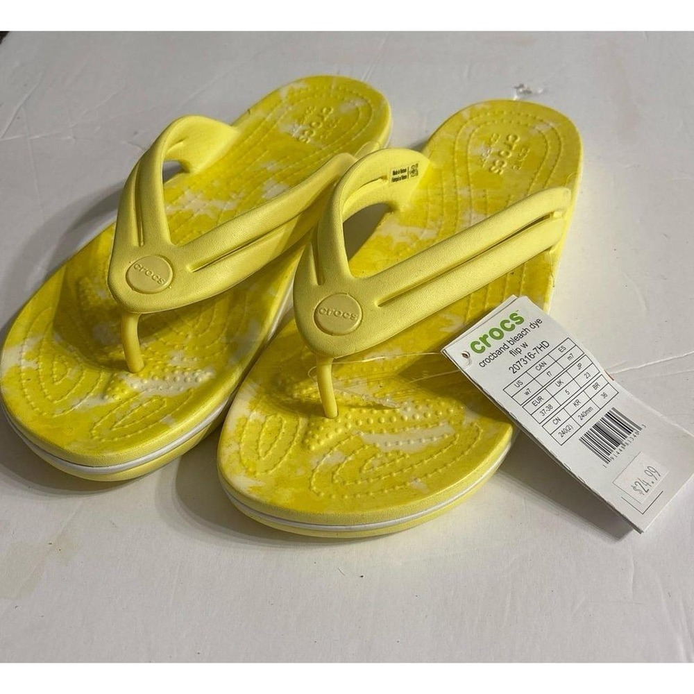 Crocs Yellow Flip Flop Sandals (Women's Sz. 7) NWT